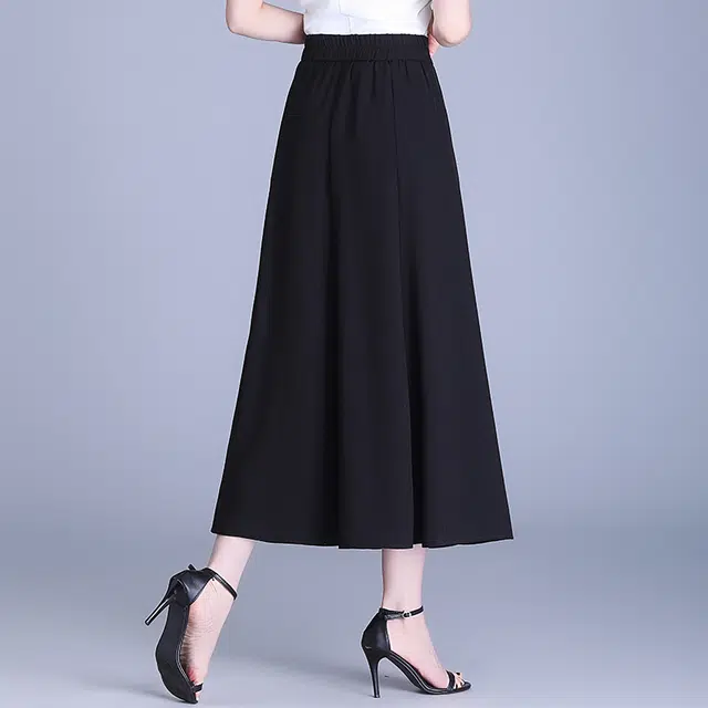 PIERRE CARDIN a