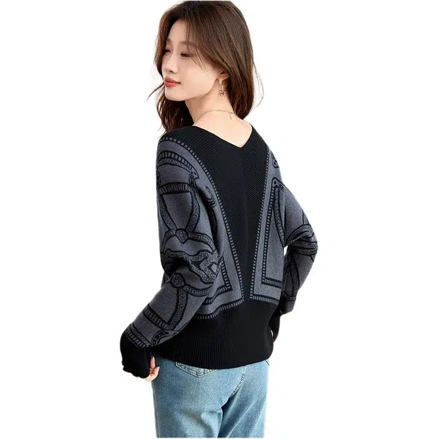 PIERRE CARDIN V