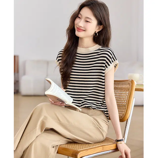 PIERRE CARDIN T