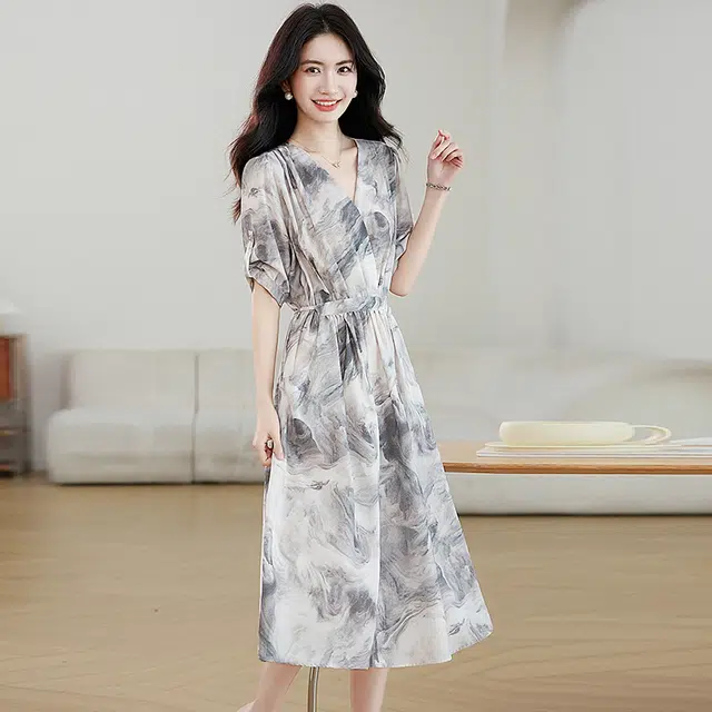 PIERRE CARDIN V