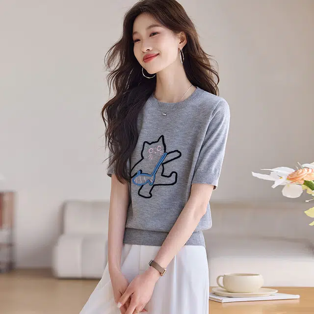 PIERRE CARDIN T