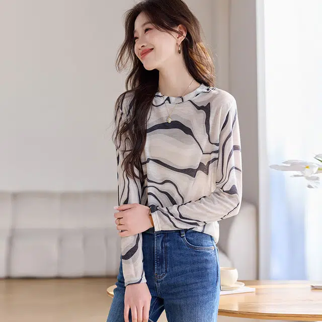 PIERRE CARDIN T