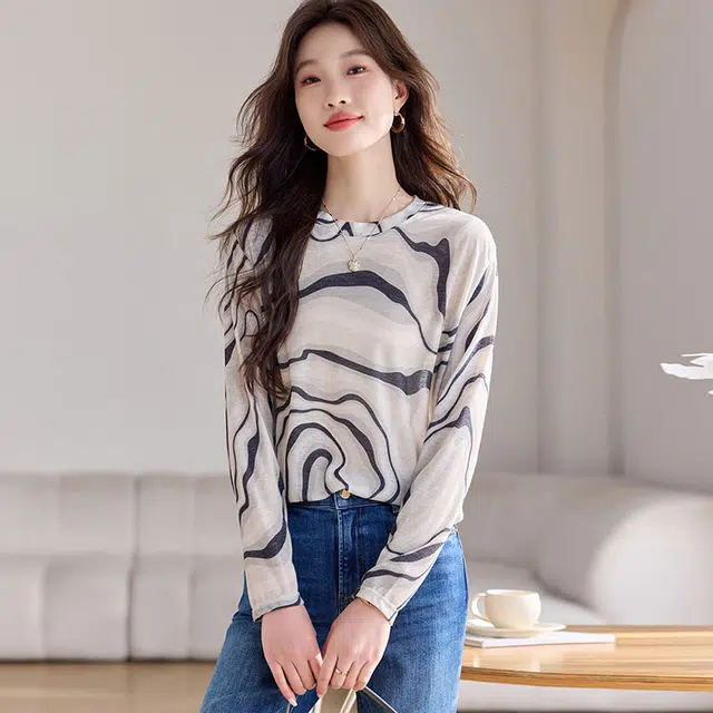 PIERRE CARDIN T