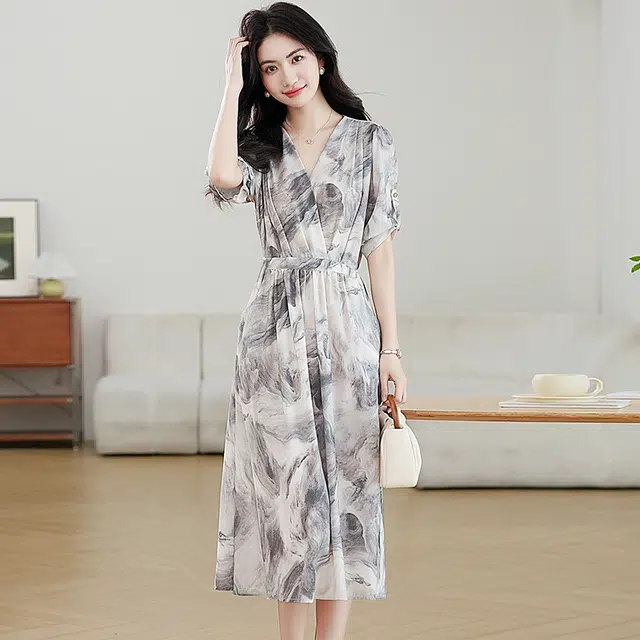 PIERRE CARDIN V