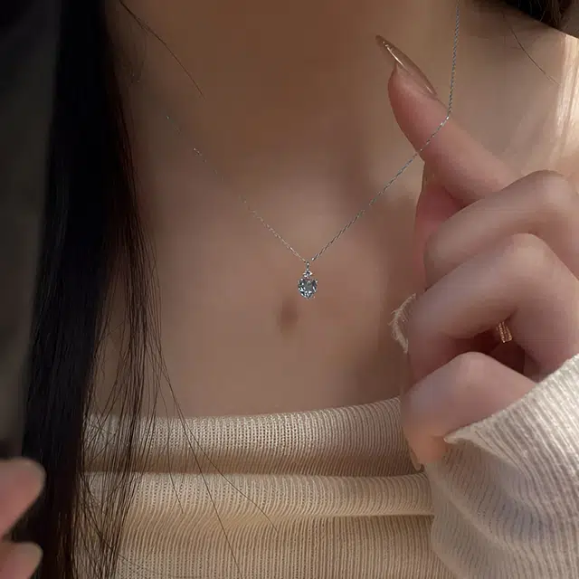 迎百宝 眼泪水滴清冷轻奢甜美小众设计感闪耀迷人小众气质优雅浪漫 合金 项链 女款