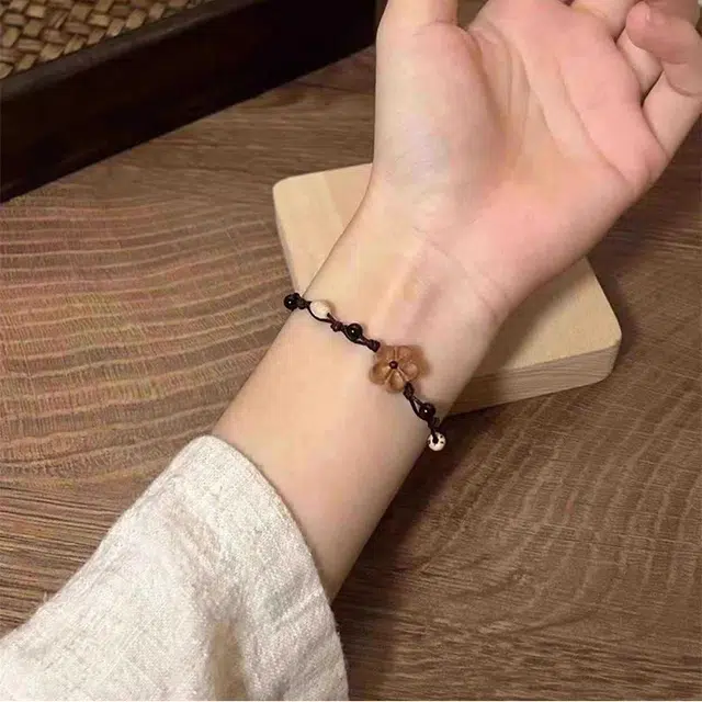 迎百宝 “桃”你欢心 编织浪漫美拉德色系 十里桃花 新中式招桃花设计感少女心优雅可调节#好运 桃木 手绳 男女同款情侣款