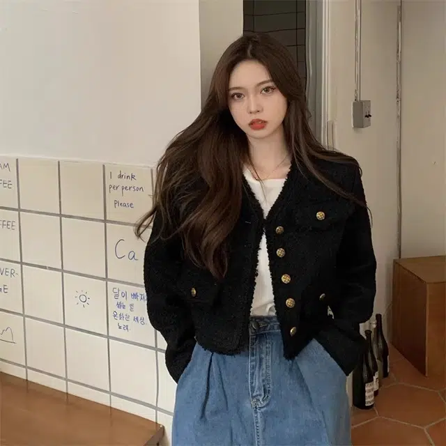 轻迎 小香风高级感设计感短款上衣截短外套 女款