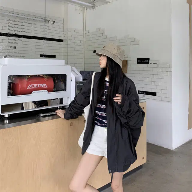 轻迎 美式设计感褶皱立领棒球服外套宽松休闲显瘦百搭上衣夹克 女款