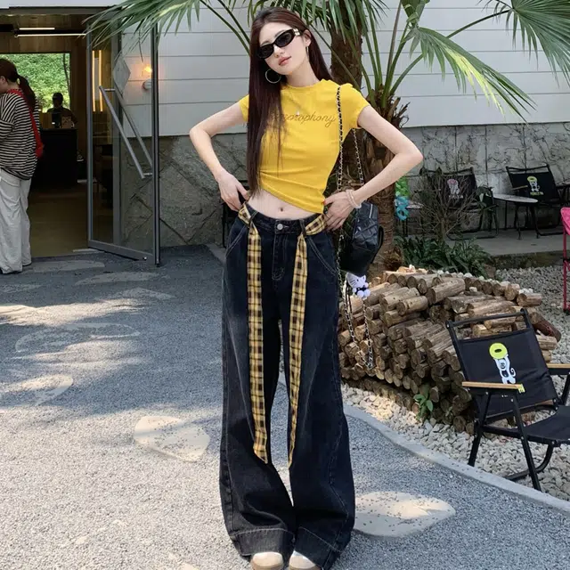 轻迎 美式辣妹修身字母短袖上衣高级感阔腿牛仔裤休闲套装 女款