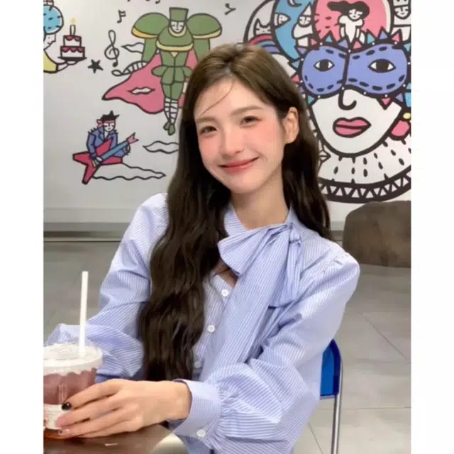 轻迎 蝴蝶结条纹常规长袖法式短款衬衣内搭上衣衬衫 女款
