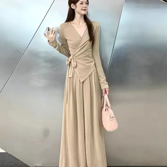 轻迎 法式小众设计感不规则绑带上衣阔腿裤休闲套装 女款