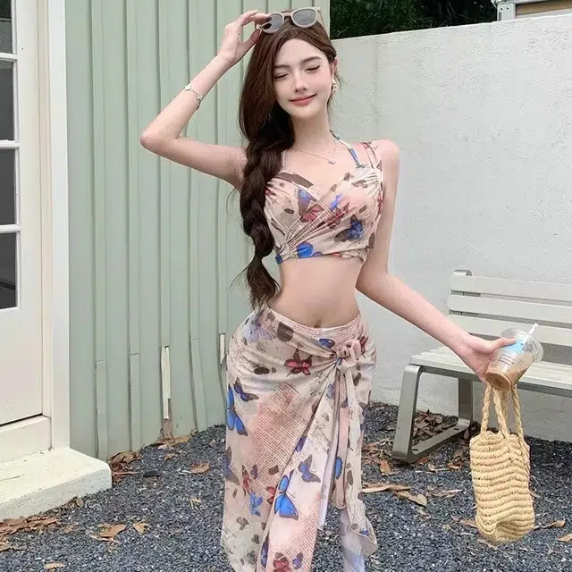 轻迎 分体四件套高级感海边性感度假泡温泉泳衣套装 女款