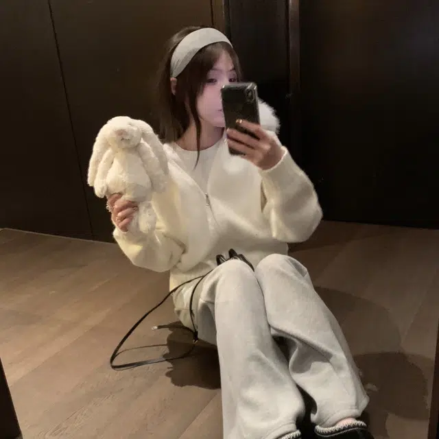 轻迎 时尚温柔气质甜美简约慵懒风外套宽松连帽休闲百搭开衫针织衫 女款