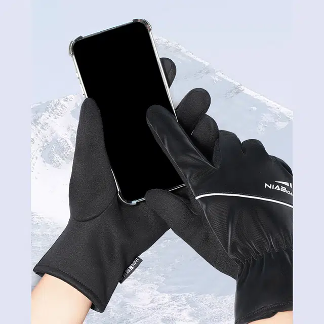 KOMY