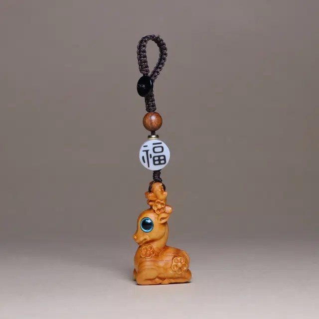 檀欣 国风新中式 雕刻梅花鹿钥匙扣挂件 一路高升 升职加薪 吉祥如意 轻奢个性创意文玩饰品 崖柏 其他木作 男女同款情侣款