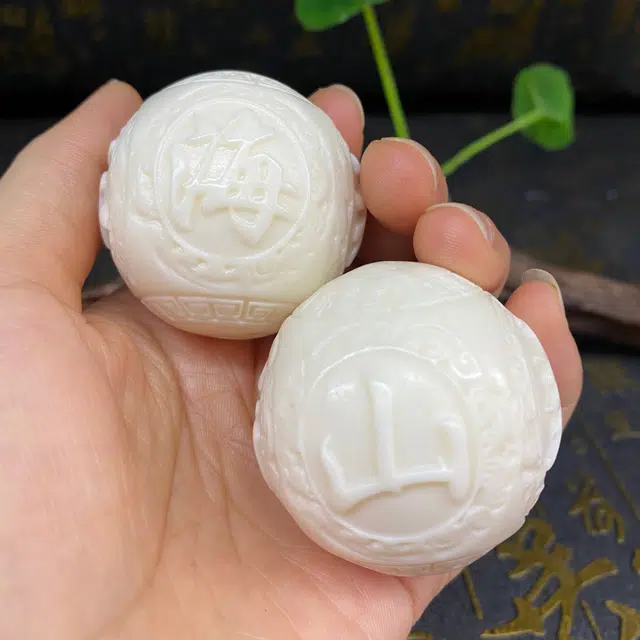 檀欣 雕刻福禄东海寿比南山手球 岁岁平安文玩保健球随身携带手玩实心球工艺品 小众转运 象牙果 手把件 男女同款情侣款 礼盒装