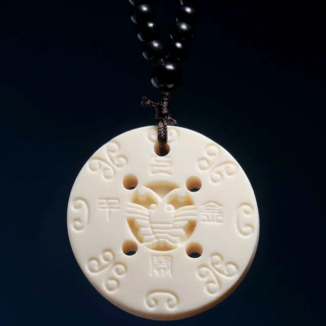 檀欣 新中式 国潮精雕刻七宝千金平安扣 平安吉祥 文玩盘玩吊坠 象牙果 菩提类手把件 男女同款情侣款 礼盒装
