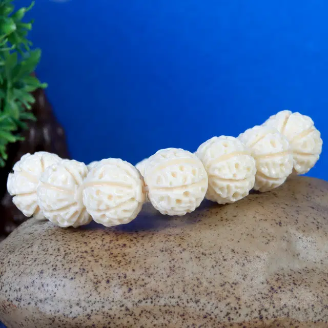 檀欣 新中式国潮 精雕珠串 小众设计立体感纹文玩 素串 念珠佛珠 象牙果 菩提类手串 男款 礼盒装
