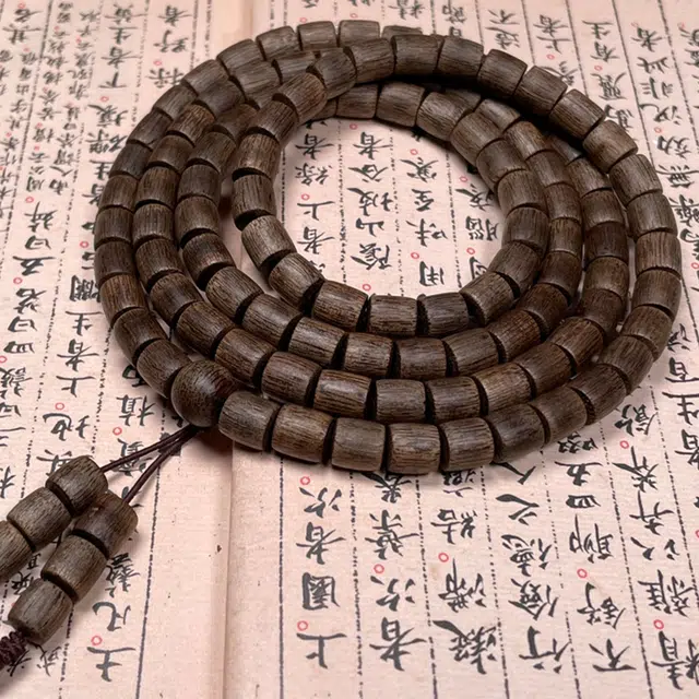 檀欣 国潮新中式 结香莹润 芽庄白棋沉水文玩沉香念珠 多圈叠戴盘玩佛珠 老料瑞香科白木 木作手串 男女同款情侣款 檀木 礼盒装