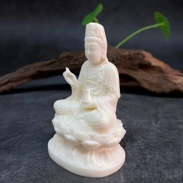 檀欣 新中式国风家居桌面招财纳福文玩装饰品 精雕净瓶坐莲观世音佛像平安 象牙果 菩提摆件 男女同款情侣款