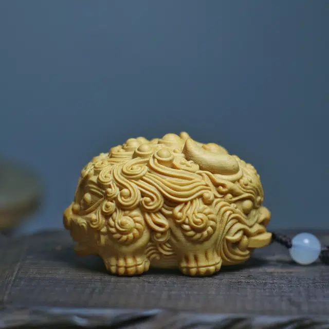 檀欣 新中式 大富大贵 原木雕刻双头大貔貅文玩摆件 钱多多招财转运把玩收藏工艺品 复古民族风随身盘玩 崖柏 把件 男女同款情侣款