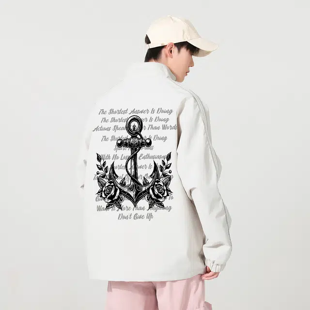 海底小纵队 美式复古玫瑰花卉船锚图案字母印花宽松立领教练工装无性别主义日常通勤夹克外套 男女同款
