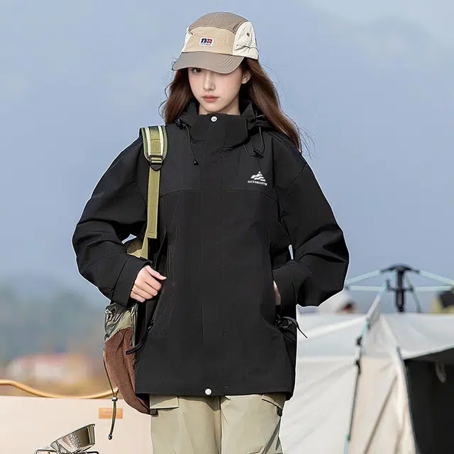 海底小纵队 可拆卸三合一抓绒内胆美式高街防水防风简约印花连帽宽松百搭单品运动登山旅行学院风保暖夹克拼接色时尚冲锋衣 男女同款