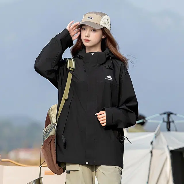 海底小纵队 可拆卸三合一抓绒内胆美式高街防水防风简约印花连帽宽松百搭单品运动登山旅行学院风保暖夹克拼接色时尚冲锋衣 男女同款