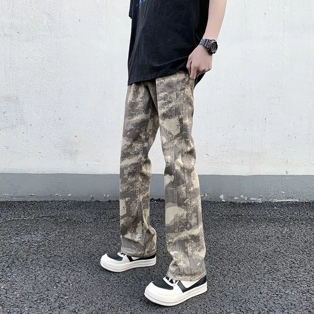 PAINT STAIN