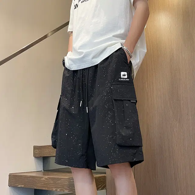 周同学 户外满天星复古纯色机能风多功能战术口袋百搭宽松运动休闲薄款透气舒适中腰五分工装短裤 男女同款
