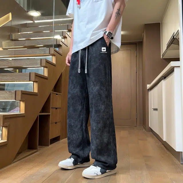 周同学 周杰伦 美式高街复古水洗做旧扎染百搭简约透气弹力运动舒适高腰系带宽松垂感阔腿直筒拖地休闲裤 男女同款