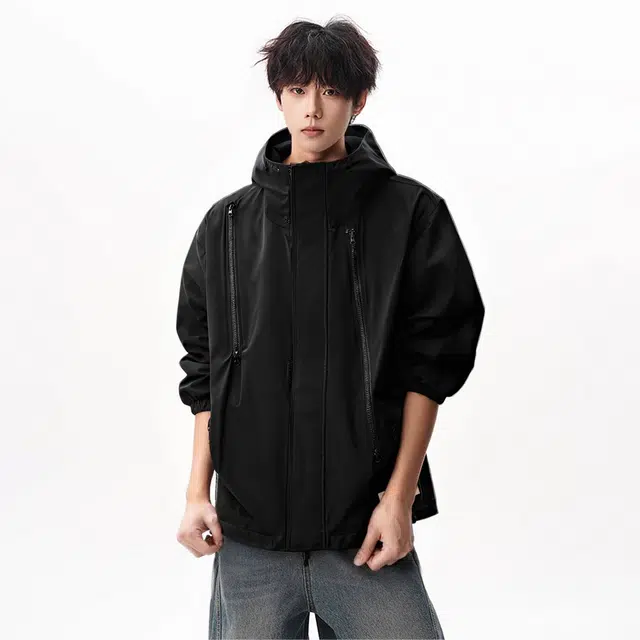 周同学  周杰伦 城市户外机能纯色简约宽松登山运动休闲连帽落肩  防水防风冲锋衣 男女同款