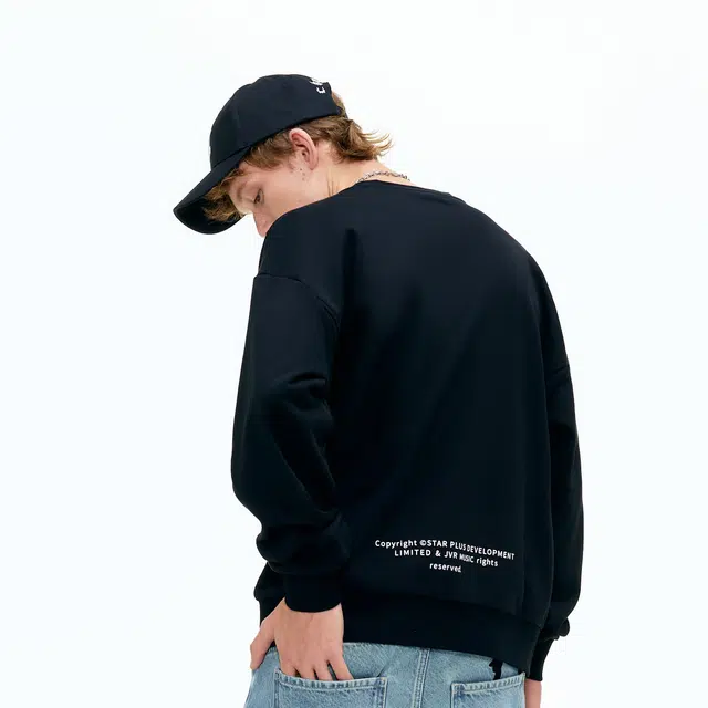 周同学 周杰伦 基础款百搭经典简约落肩宽松休闲舒适圆领套头卫衣 男女同款 黑色