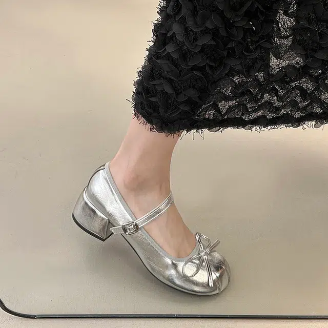 Betu Mary Jane Chunky Heel