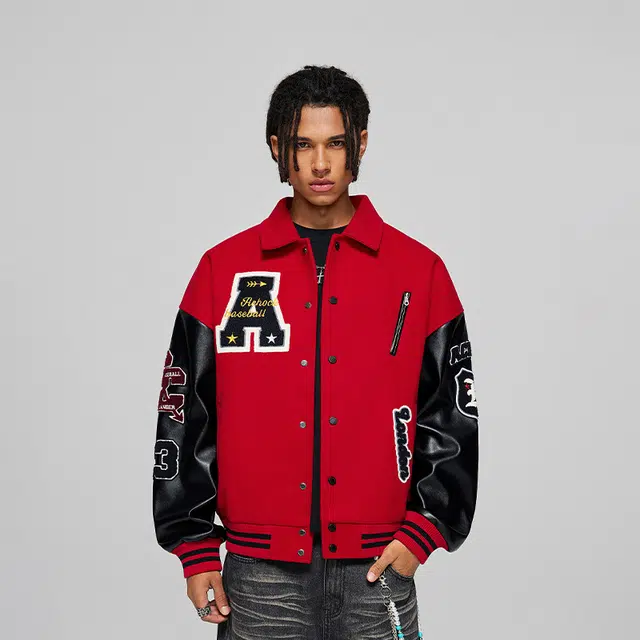 A chock Varsity Jacket Navy