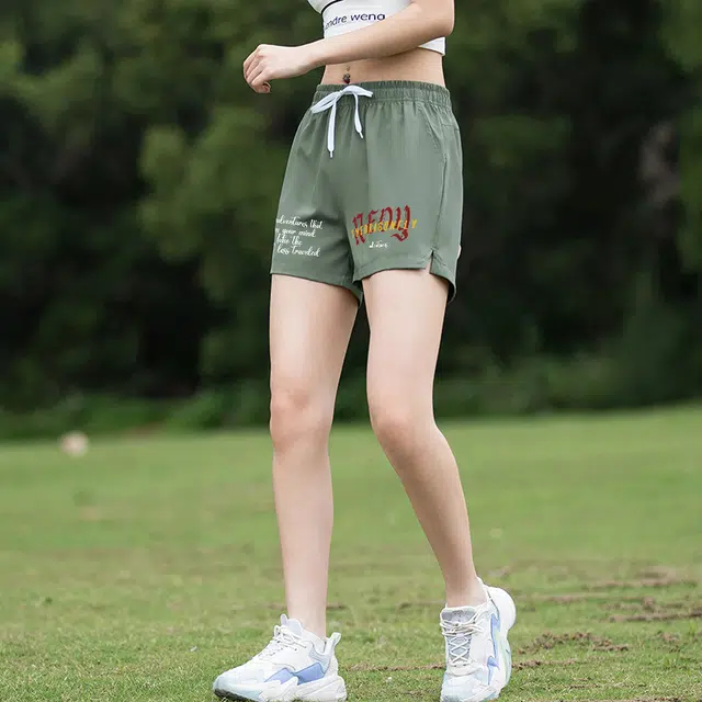 红蜻蜓 美式复古高街设计感品牌印花纯色经典高级舒适宽松百搭日常通勤潮流时尚简约直筒休闲短裤 男女同款