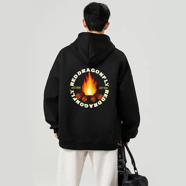 红蜻蜓 美式高街复古仿刺绣卡通火焰设计感数字字母印花宽松百搭舒适防风保暖休闲棒球服外套卫衣 男女同款