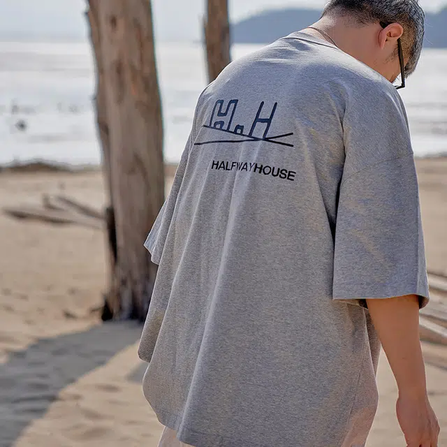 halfwayhouse T