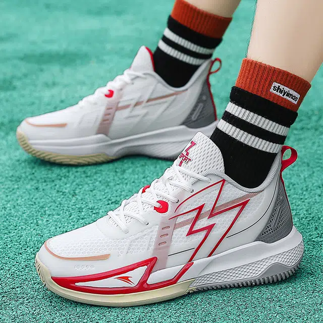 金莱克 时尚舒适百搭经典 减震增高 中帮 篮球鞋 男女同款 白红