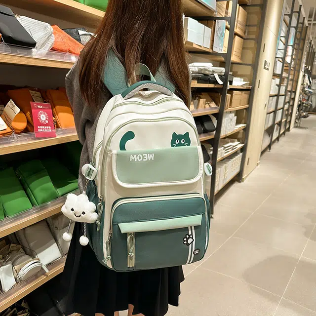 菲姿卓尔 大容量撞色女生背包 尼龙学院风 双肩包初中高中学生 女款