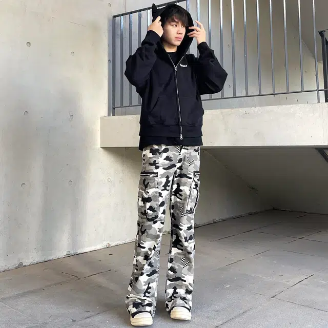 MOOTONAL vibeCargo