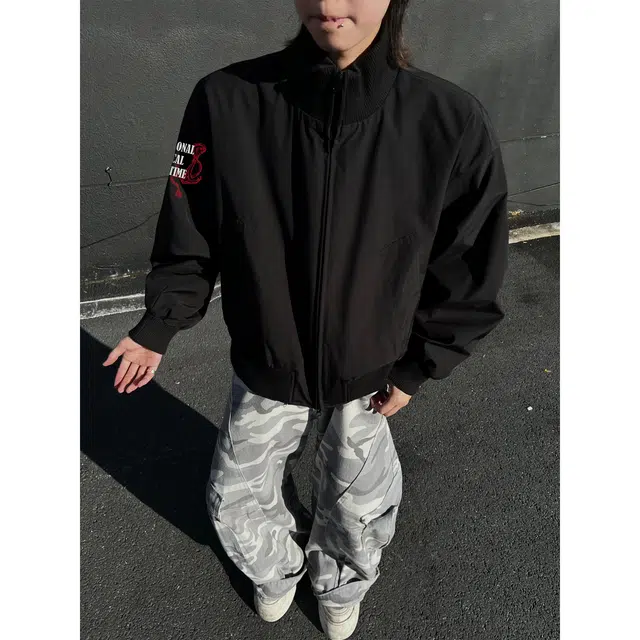 MOOTONAL cleanfitbomber