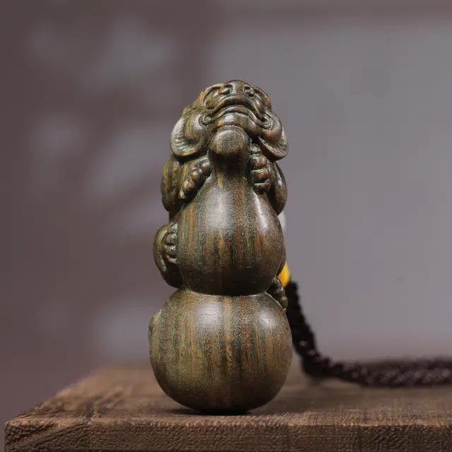 灵晔 新中式国潮复古文艺风轻奢 高级茶宠盘玩文玩【福禄貔貅】招财纳福财源广进万事如意 绿檀 把件 男女同款情侣款