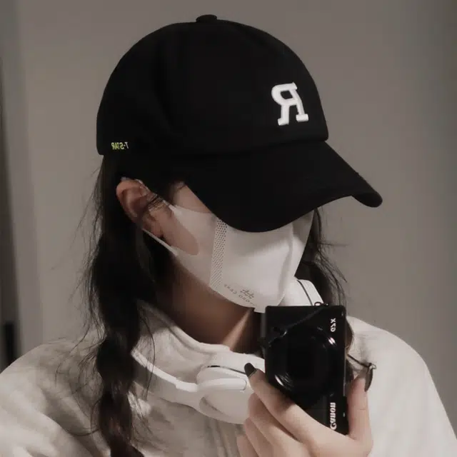 ZOOLER R