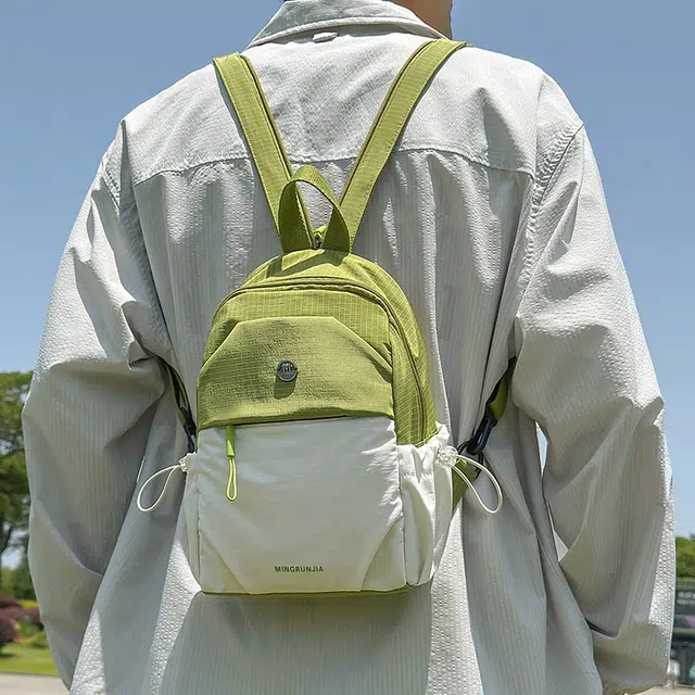 捷朗仕 高级感时尚潮流百搭 尼龙 胸包 常规 男女同款情侣款 多色