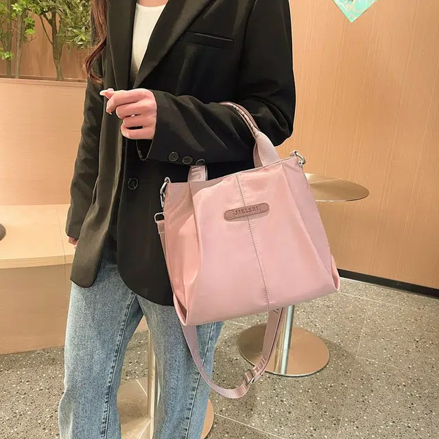 捷朗仕 高级质感通勤百搭秋冬 尼龙 手提斜挎包 中号 女款 树莓粉色/混凝土/淡奶油/黑色