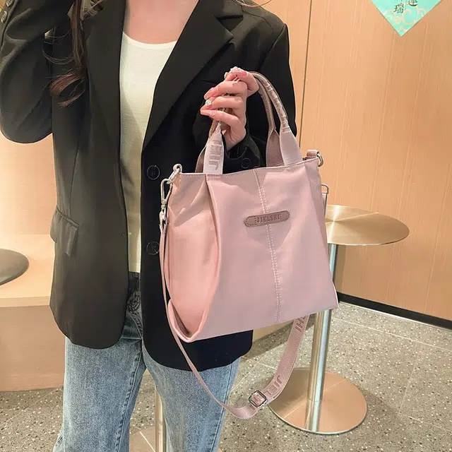 捷朗仕 高级质感通勤百搭秋冬 尼龙 手提斜挎包 中号 女款 树莓粉色/混凝土/淡奶油/黑色