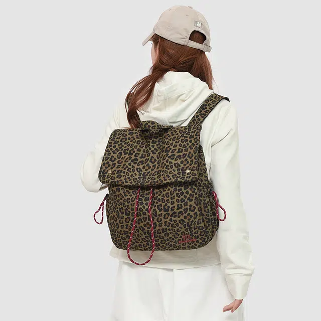 捷朗仕 韩国小众设计豹纹帆布百搭潮流高级感 牛津布 双肩包 常规 女款 多色