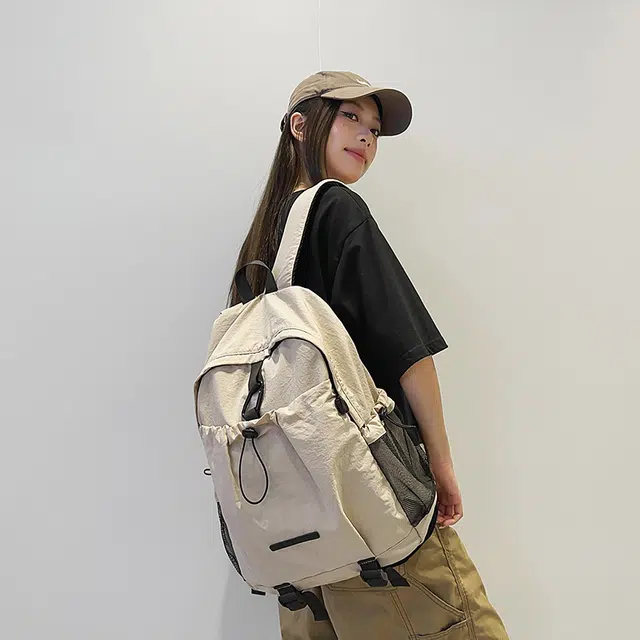 捷朗仕 时尚纯色简约百搭抽绳轻便 尼龙 双肩包 男女同款情侣款 米白色/黑色/焦糖色/酒红色/军绿色