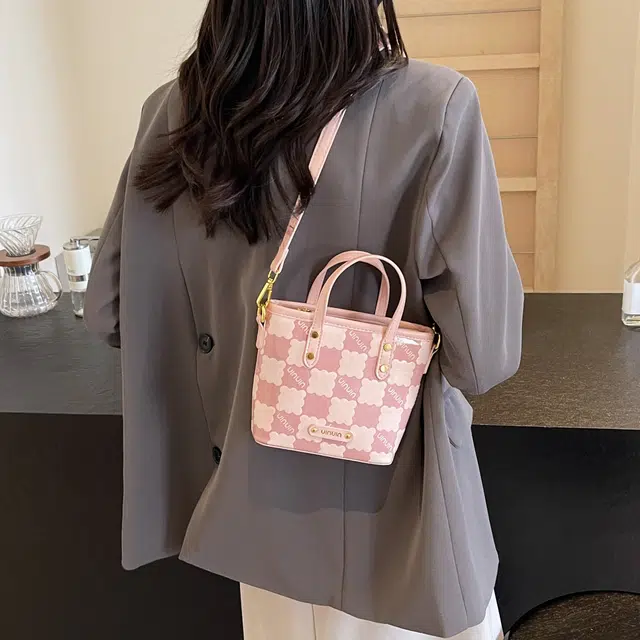 pu tote